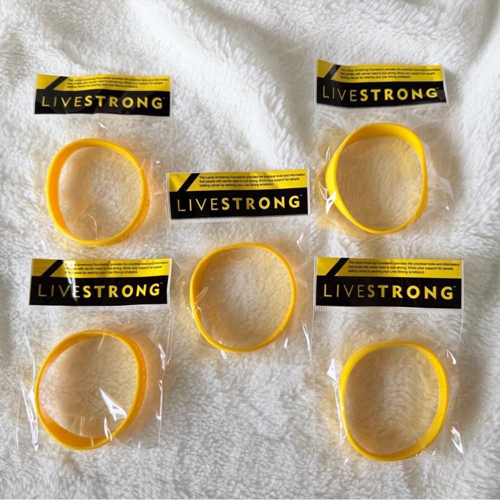 Lot of 5 - Nike LIVESTRONG Yellow Wristbands Bracelets – New in Packaging